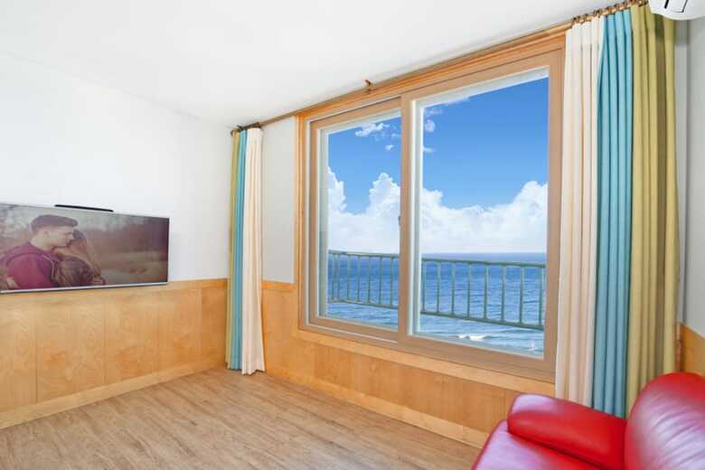 Observatory Pension