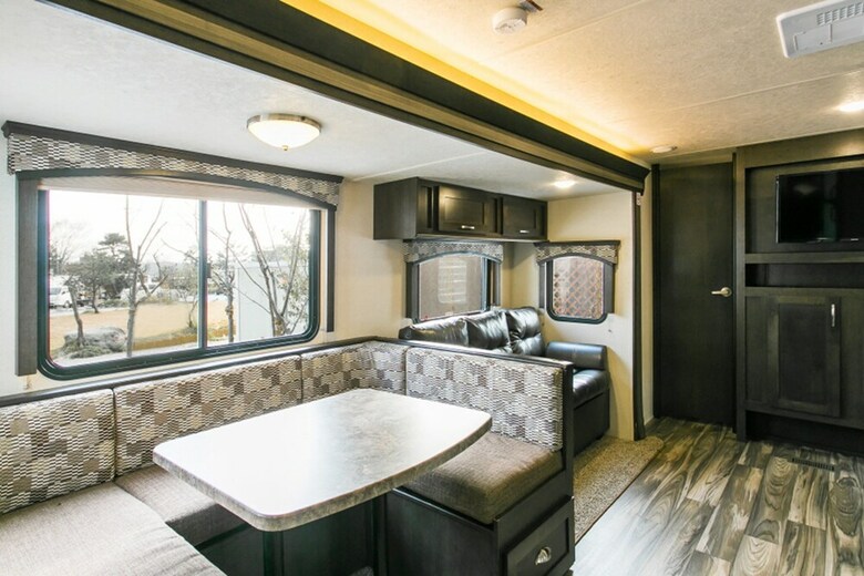 Pension Gangneung Wow Park Caravan