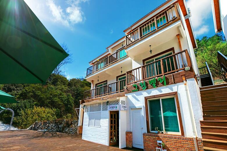Pension Gyeongju Green Vally