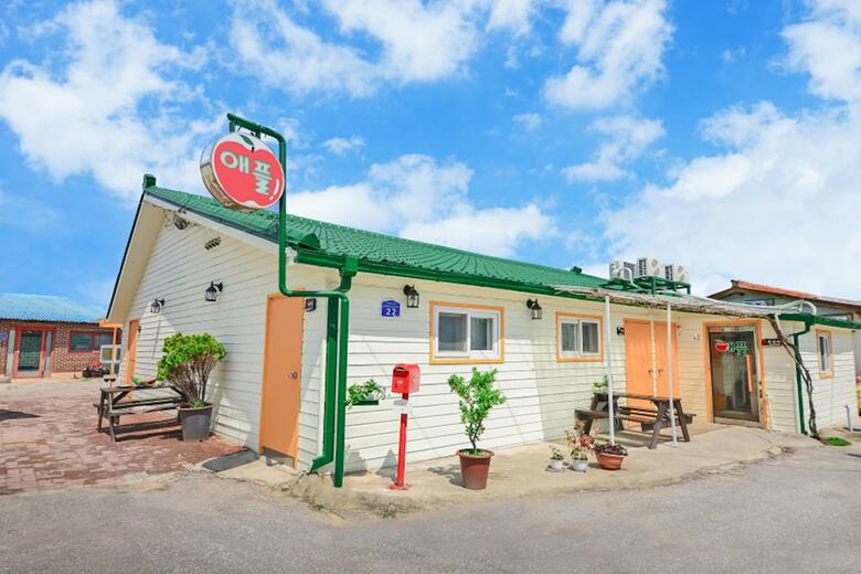 Gangneung Apple Pension