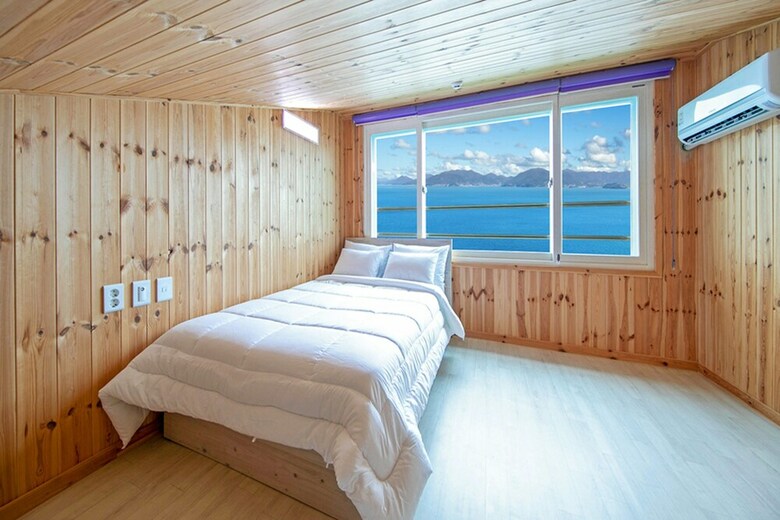 Pension Yesu Sea And Light House