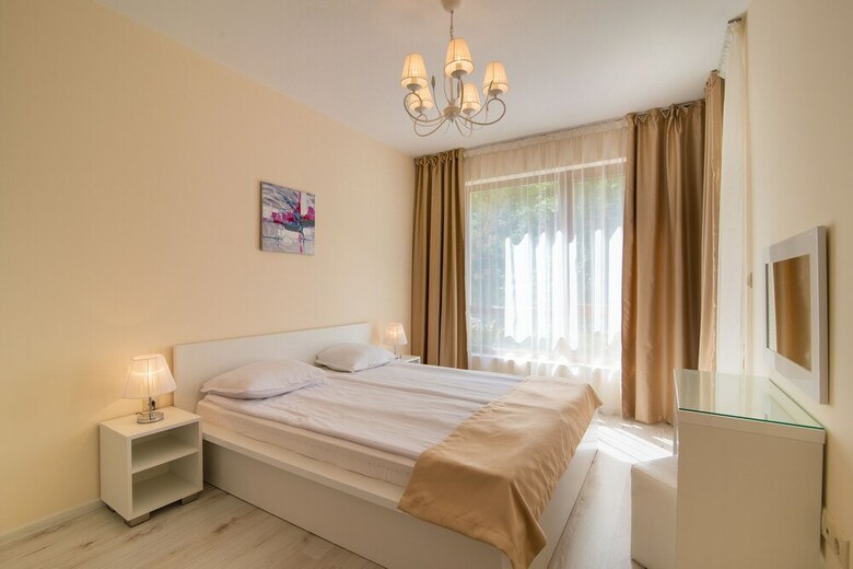 Varna South Bay Apart Complex