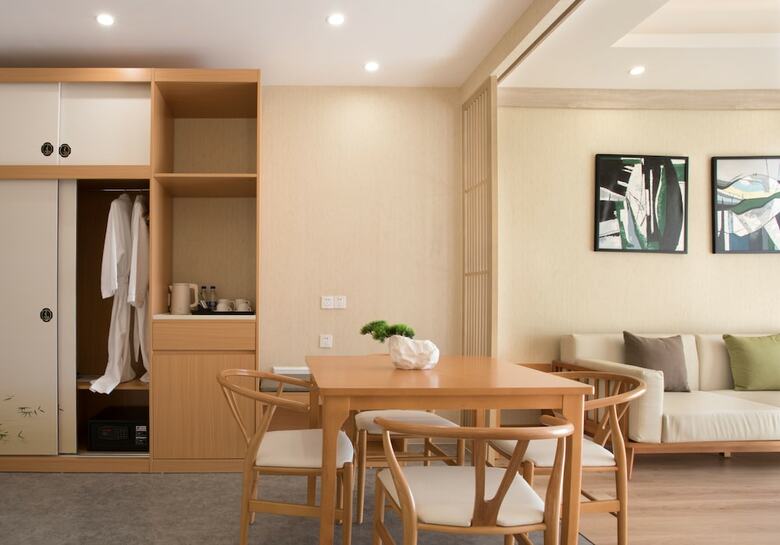 Aparthotel The Qube Hotel & Suite Vientiane