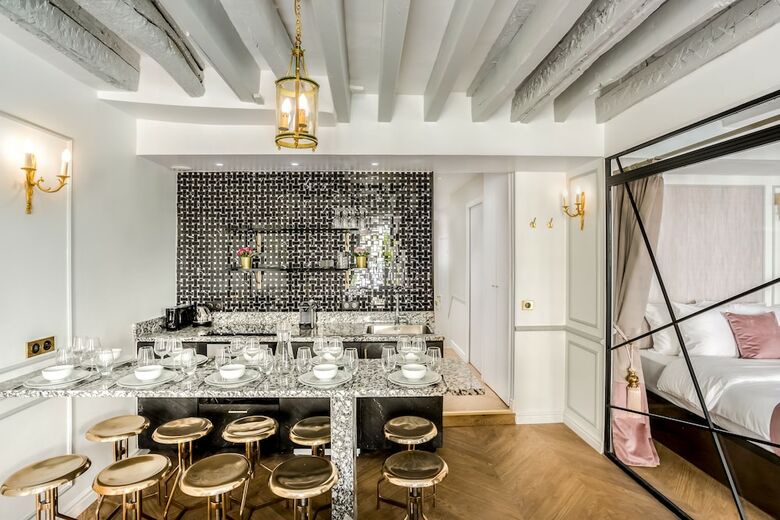 Apartamento Luxury 4 Bedroom 3 Bathroom Louvre - AC