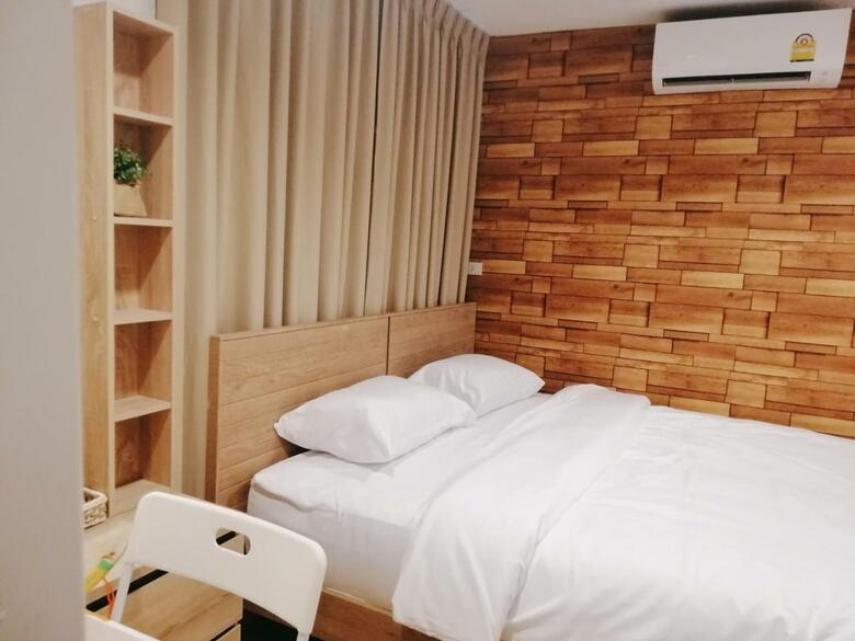 Hostal White House Hostel