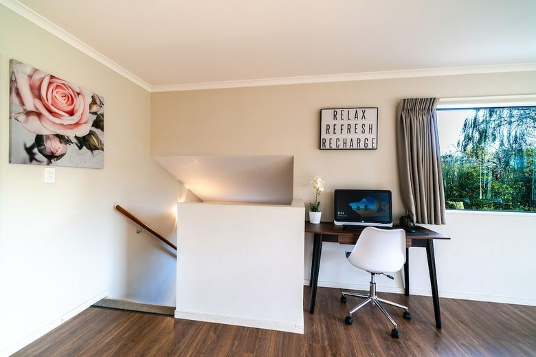 Glenfield Central Modern 1 Bdr Unit