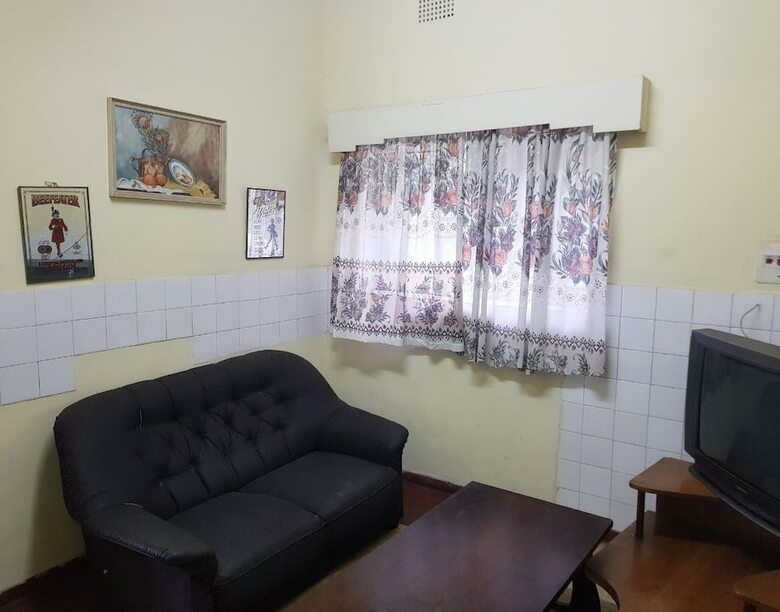 Hotel Intercom Lodge