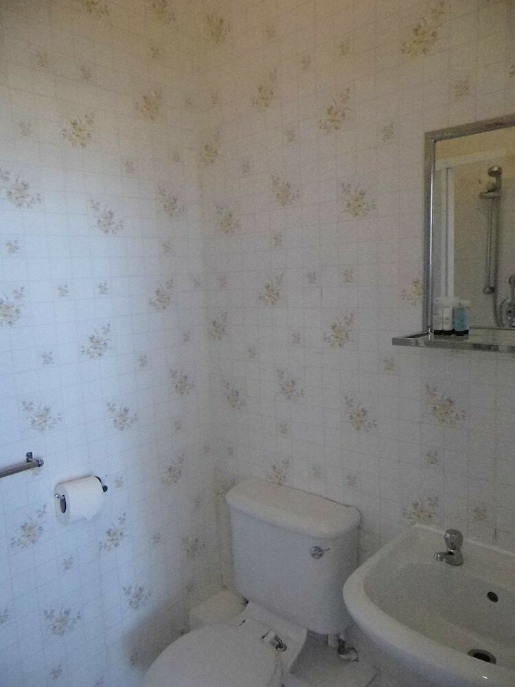 Bed & Breakfast The Kerswell Hotel