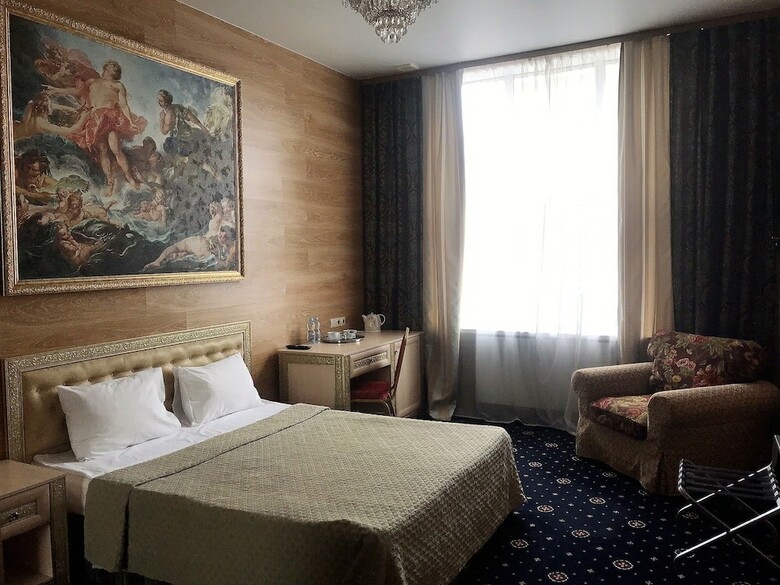 Hotel Sunflower River