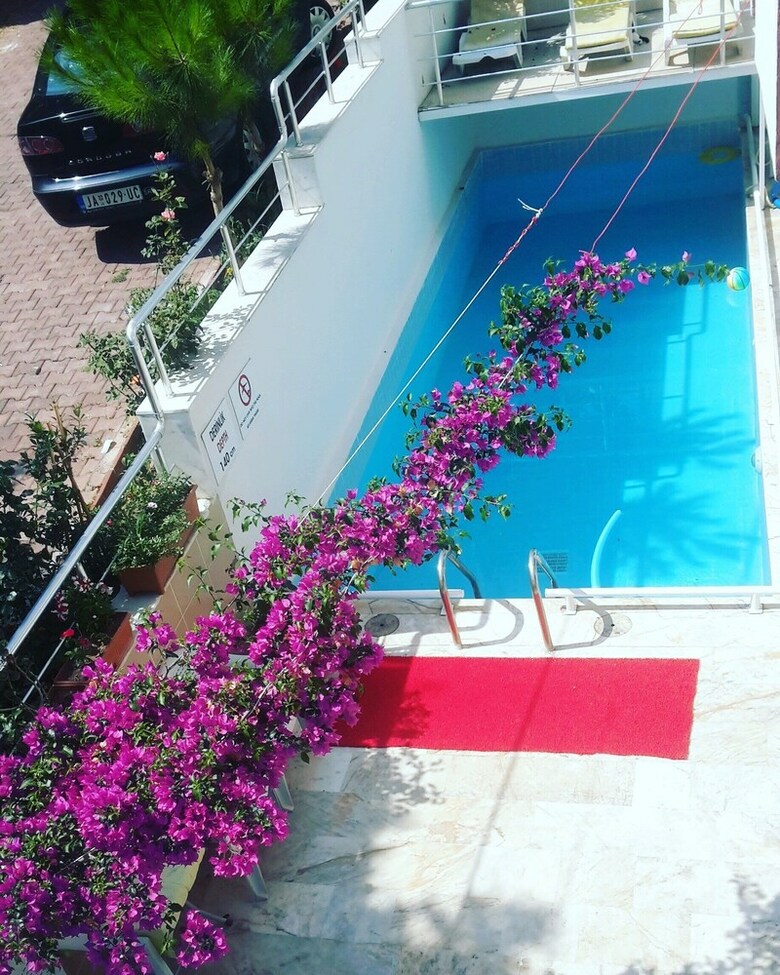 Hotel Erciyes Otel Kusadasi