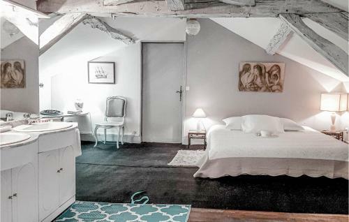 Holiday Home La Grange Des Filles