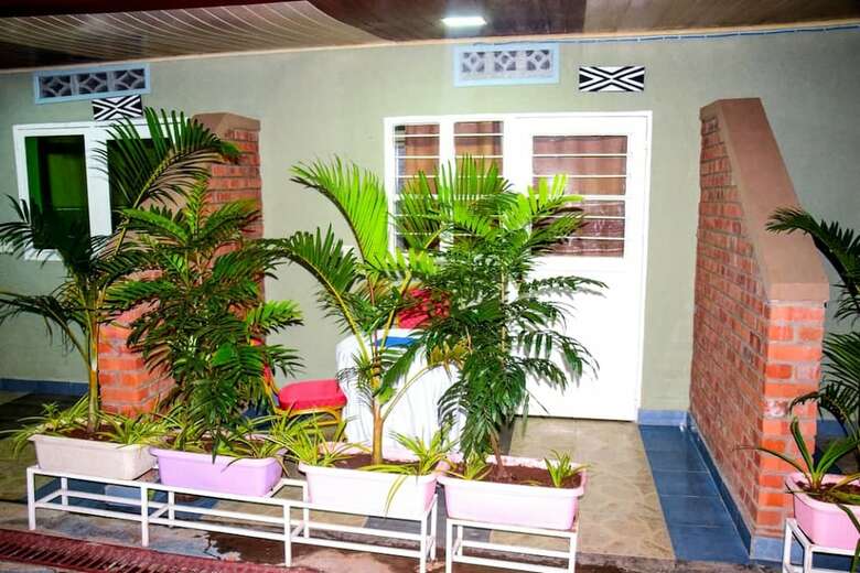 Zebra Tourism  Hotel