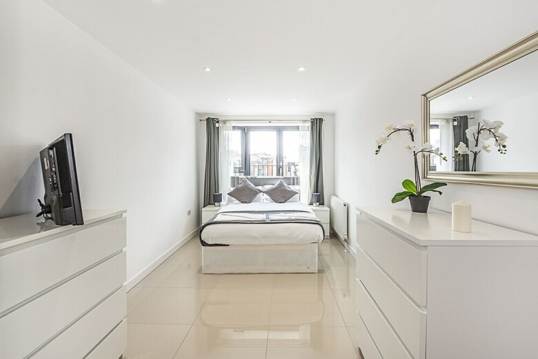 Canary Wharf Stylish Apartment
