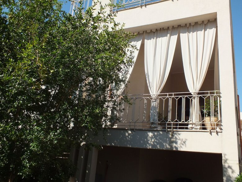Villa Lazzari B&B Tra I Due Mari