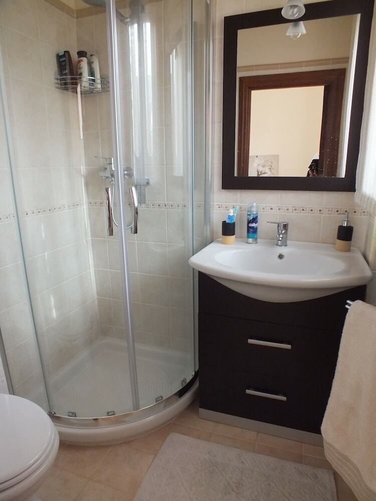 Villa Lazzari B&B Tra I Due Mari