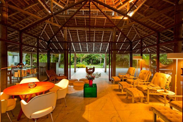 Hotel Vila Naia