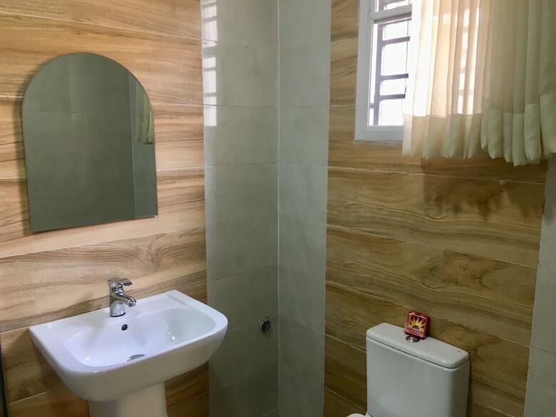 Hotel Isaac's Secret
