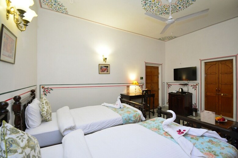 Hotel Mahal  Khandela