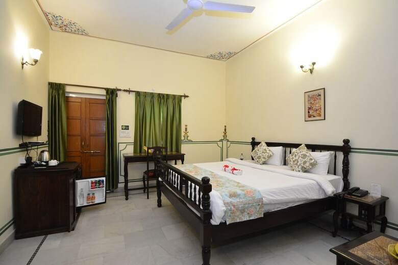 Hotel Mahal  Khandela