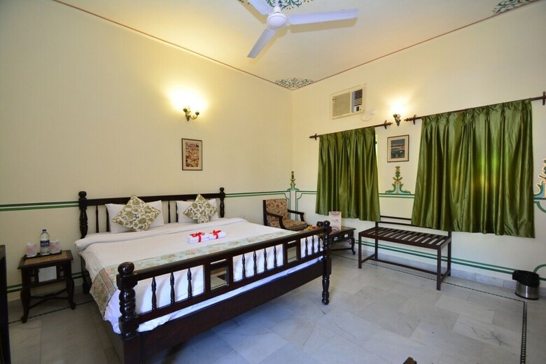 Hotel Mahal  Khandela