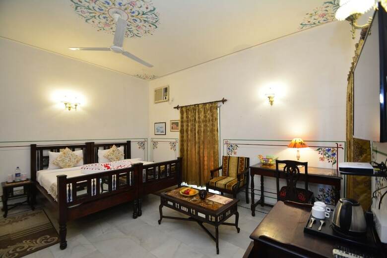 Hotel Mahal  Khandela