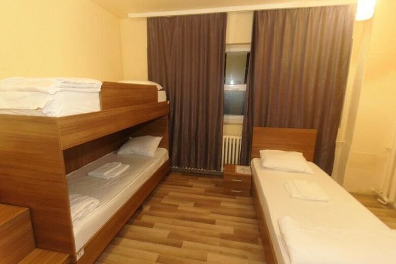 Hostal Moon Hostel