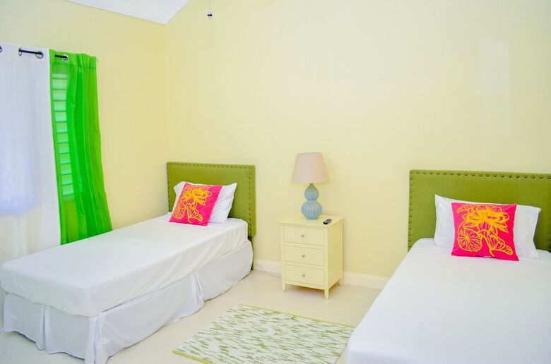 Apartamentos Ocean View Villa At Coolshade Ocho Rios