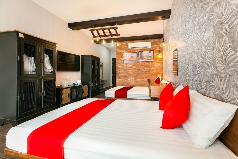 Hostal Oyo 321 393 Hostel