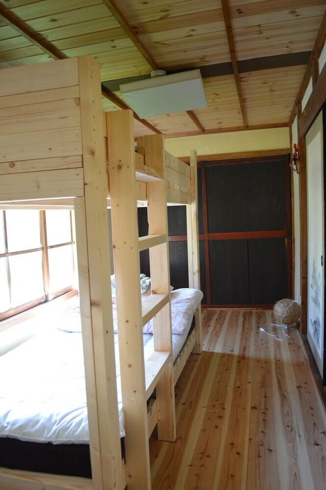 Hostal Satoyama Guest House Couture - Hostel