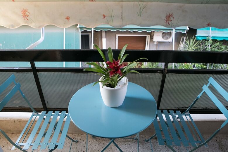Apartamentos Best House Larisis Metro Athens