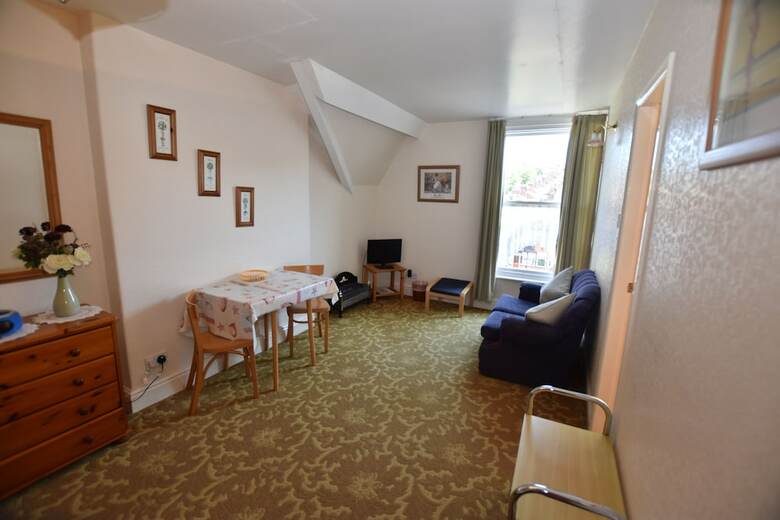 Brialene Holiday Apartments