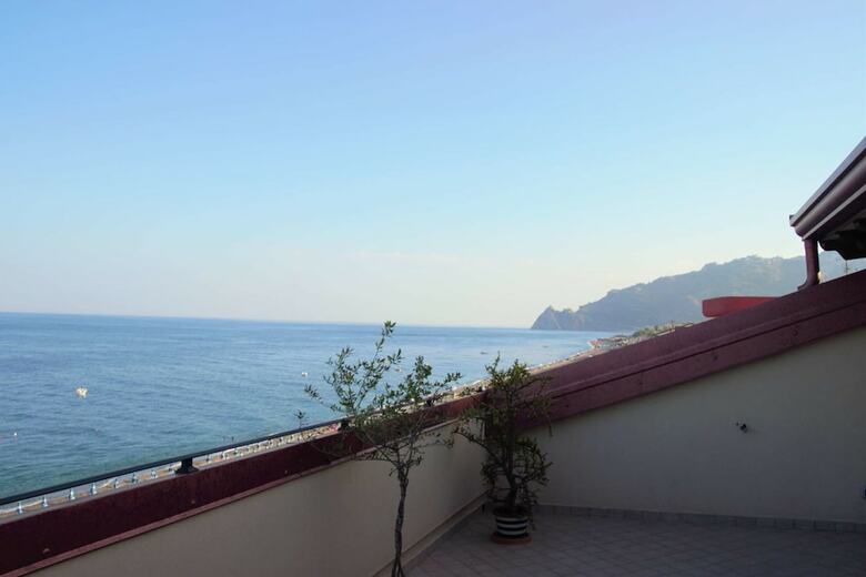 B&B Marina Di Savoca