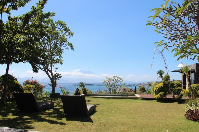 Bed & Breakfast Agung View Nusa Penida