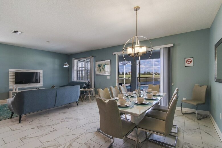 8br Championsgate Pool Home Wmtheater
