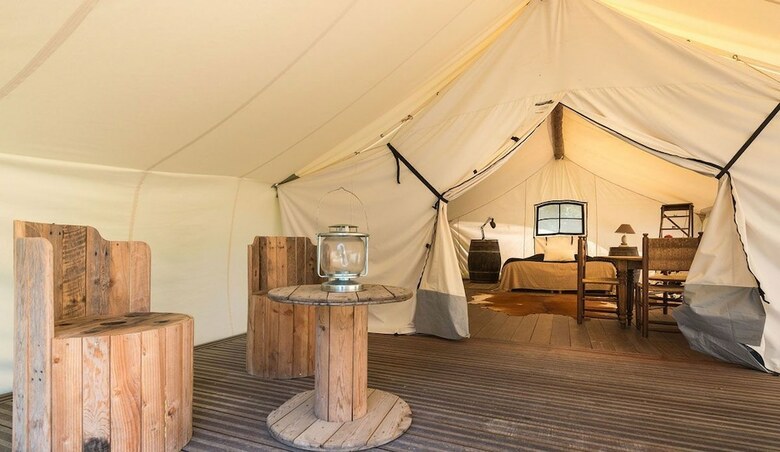 Hotel H�bergements Insolites Domaine Arvor Spa