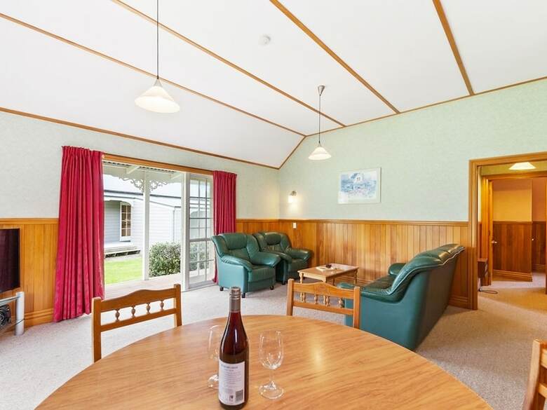 2 Bedroom Cottage Near Huka Falls