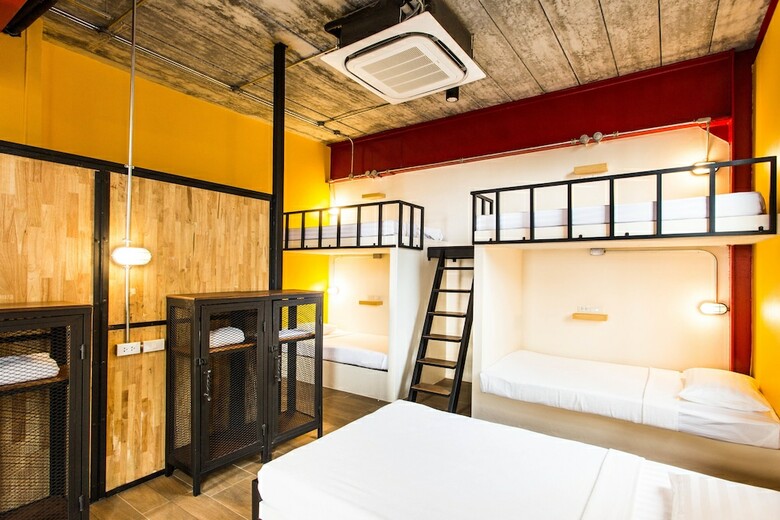 Hostal Khunsuek Muaythai Hostel