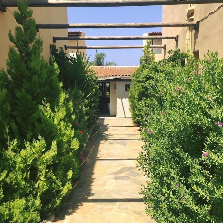 Aparthotel Petros Village