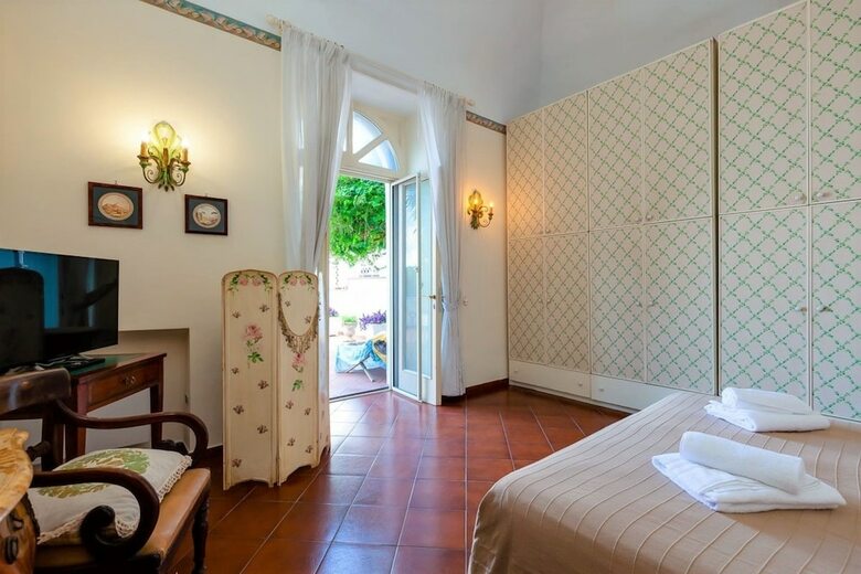 Villa Micol
