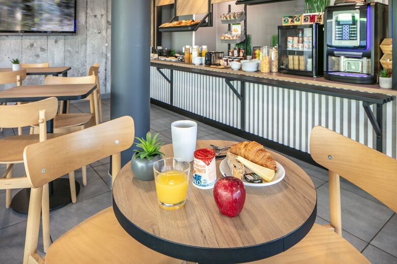 Hotel Premiere Classe Lyon Est - Saint Quentin Fallavier - A�roport