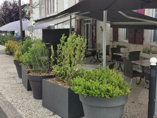 Hotel Le Saint Savinien