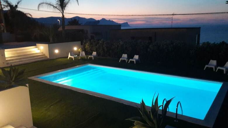Villa Iris
