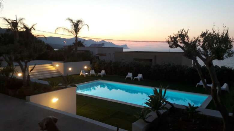 Villa Iris