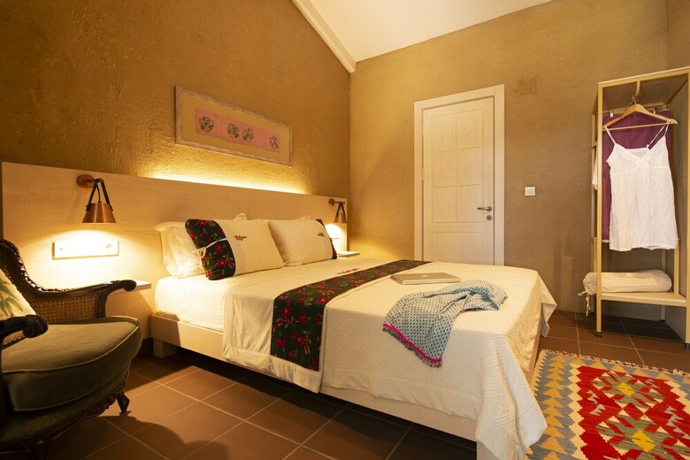 Hotel Manej Urla