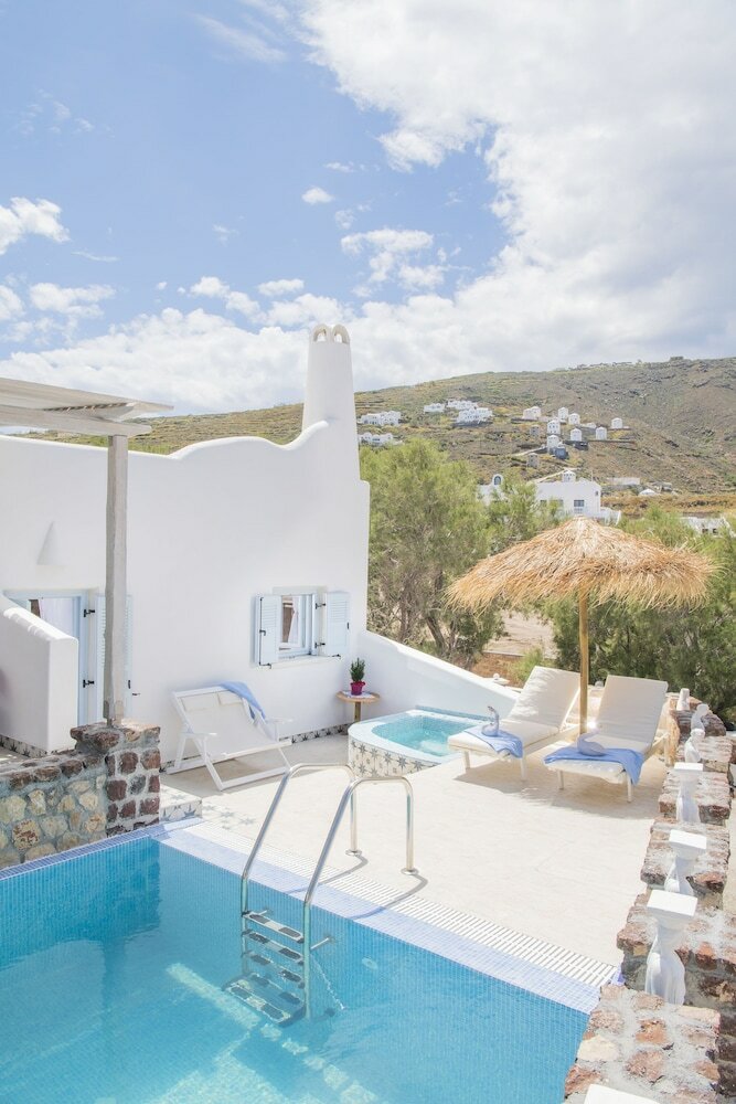Starlight Luxury Seaside Villa