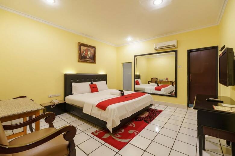 Hotel Reddoorz Plus Near Ancol