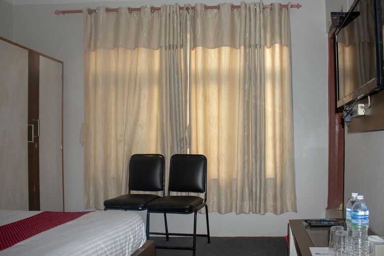 Hotel Oyo 399 Club Orchid Inn