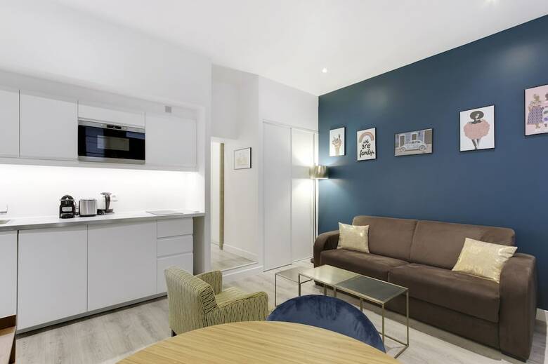 Pick A Flat's Passage Cardinet Apartment
