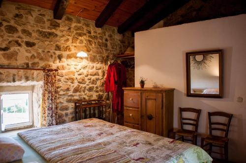 Hostal Chambres D'h�tes Et G�tes Le Mas Bleu & Spa Resort