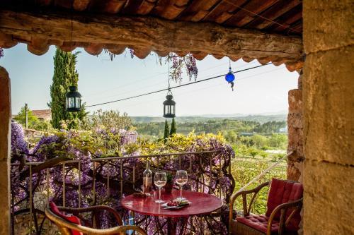 Hostal Chambres D'h�tes Et G�tes Le Mas Bleu & Spa Resort